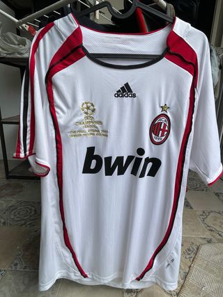 camiseta milan
