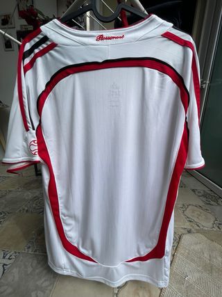 camiseta milan