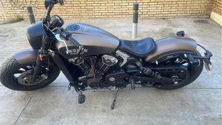 Moto Indian Scout Bobber
