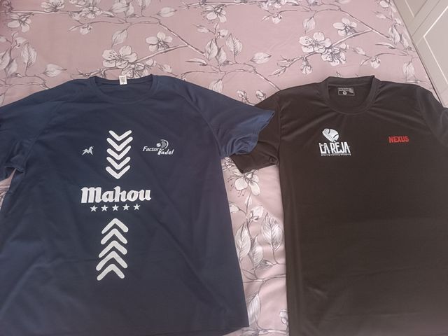 Camisetas de padel
