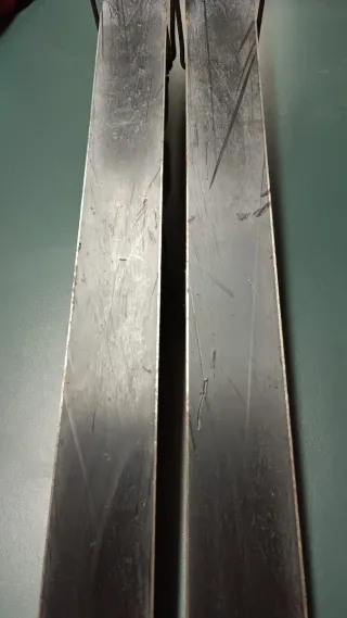 Equipos de esquí de travesía, Skimo