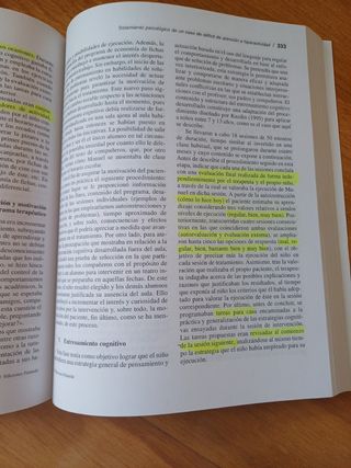 Terapia psicológica con niños y adolescentes: Estudio de casos clínicos (Spanish Edition)