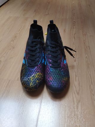 Botas de fútbol