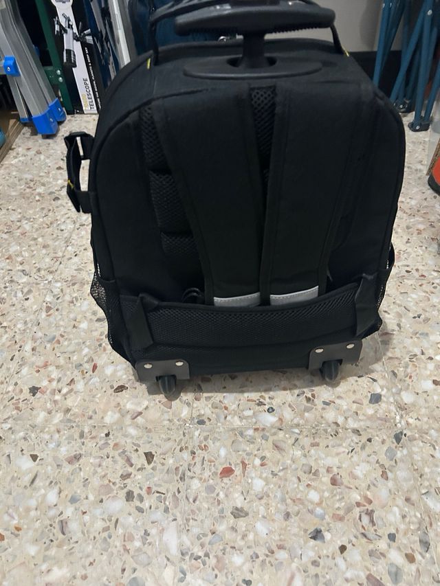 Mochila con rueda stanley