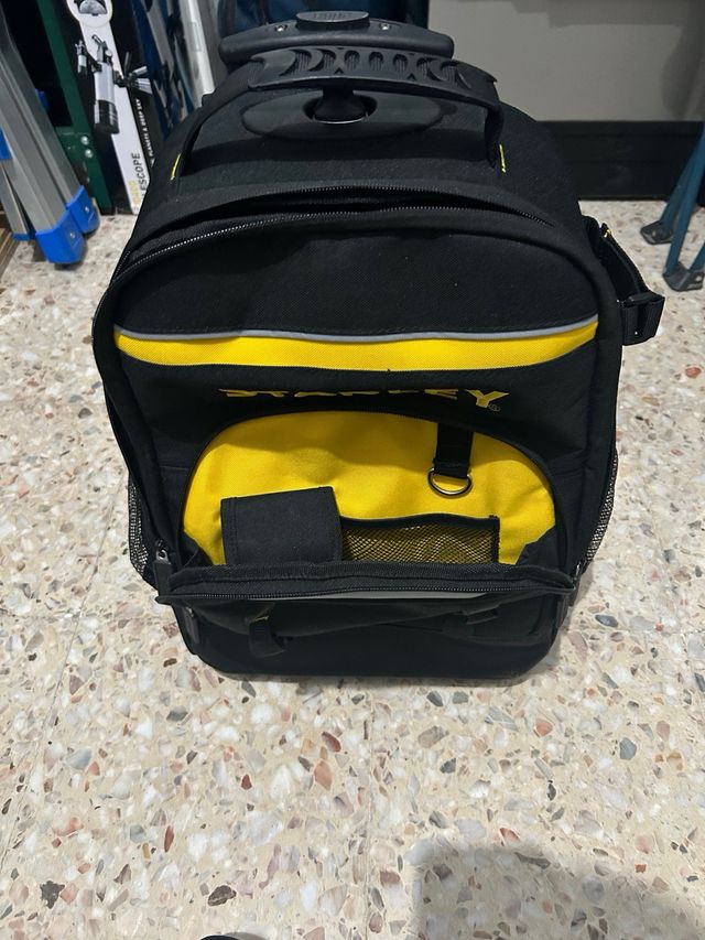 Mochila con rueda stanley