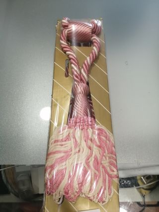 Alza paños para cortinas clásicas