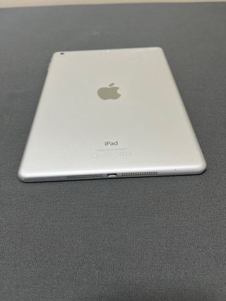 Apple iPad Air 32GB Plata
