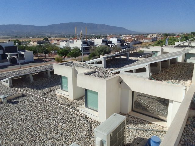 Pannelli solari per abitazioni e aziende