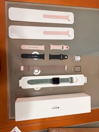 Apple watch 3 gold aluminum 38mm como nuevo.