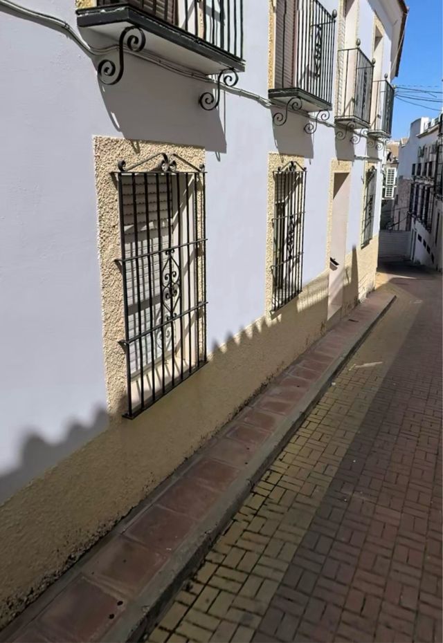 CASA FAMILIAR 