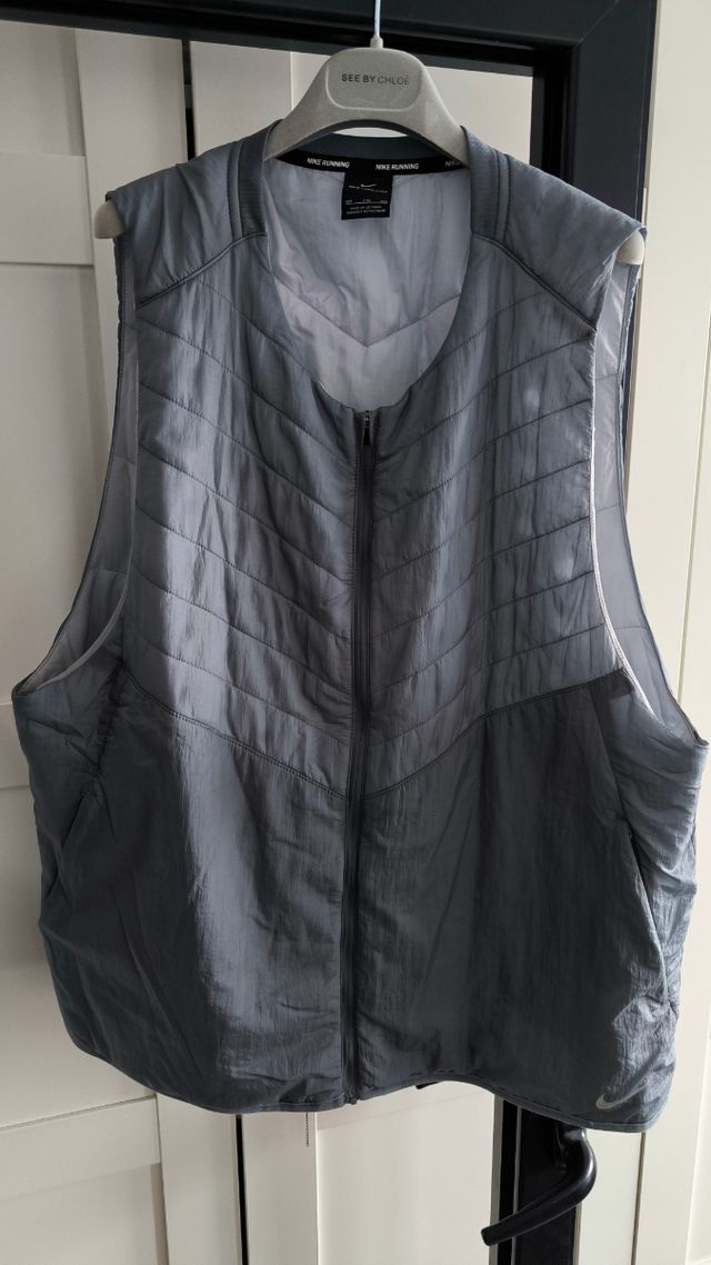 Gilet sportivo grigio Nike