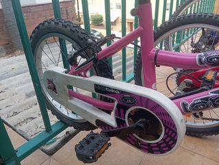 Bicicleta niña
