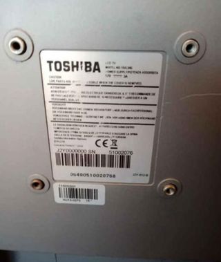 Televisor TOSHIBA LCD 15"