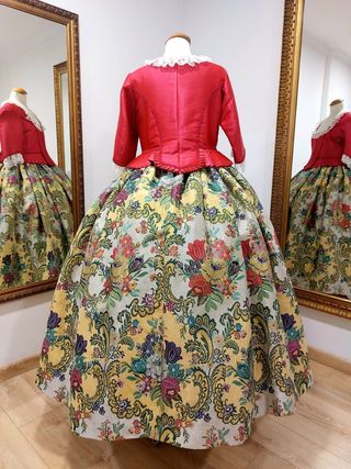 TRAJE DE FALLERA 