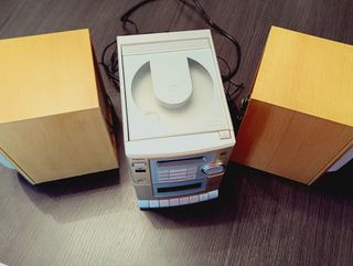 Mini Cadena de Sonido SANYO