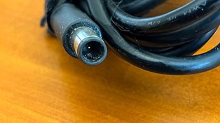 HP Laptop Power Supply 608428.002 19v 90watt