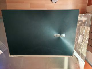 Asus ZenBook Duo UX481FL + Windows 11 – Portátil