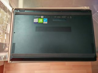 Asus ZenBook Duo UX481FL + Windows 11 – Portátil