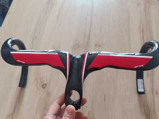 Vendo manillar de carretera aero