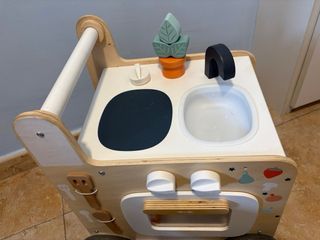 Cocina de madera correpasilos