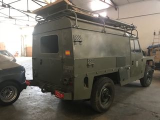 Land Rover Militar  1983