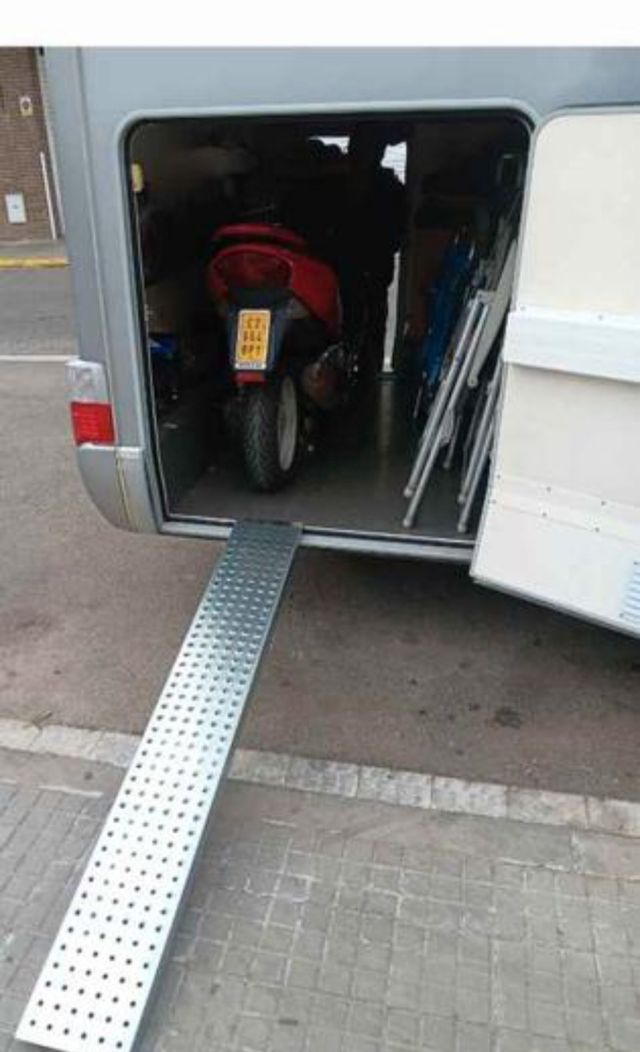 Rampa moto, para autocaravana y furgoneta. 200 kg