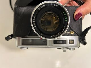 Cámara de fotos vintage Yashika