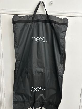 Traje gris nuevo hombre