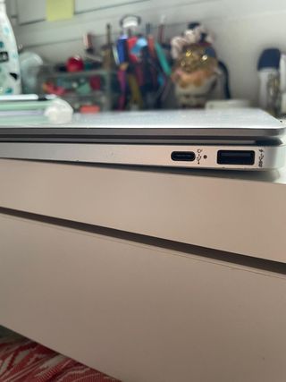 Computer Chromebook HP con caricabatterie