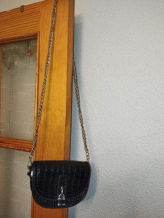 Bolso cadena Stradivarius 