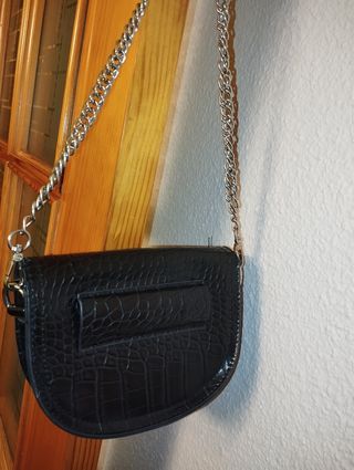 Bolso cadena Stradivarius 