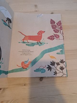 Gotita (Álbumes Ilustrados) (Spanish Edition)
