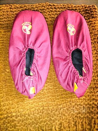 Alpargatas térmicas. Rellenas de semilla