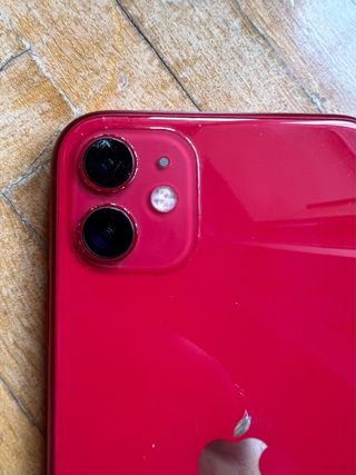Iphone 11 en Rojo 64GB