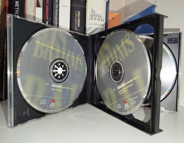 Las 4 Sinfonías de Brahms.Harnoncourt