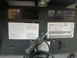 TV Phillips 20" LCD / FLAT TV