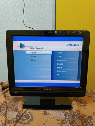 TV Phillips 20" LCD / FLAT TV