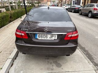 Mercedes-Benz E 350 CDI BlueEFFICIENCY (231 CV)