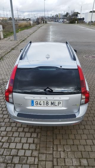 Volvo V50 2011