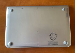 Portatil Toshiba Kira 11”