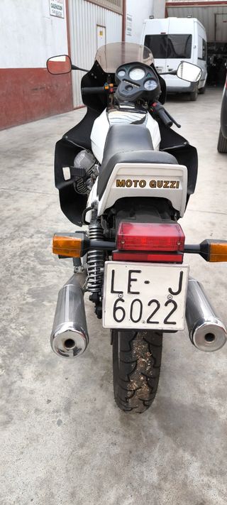 Guzzi le mans III En  marcha