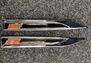 2 Pzs. Emblemas/logos laterales VW “RLine”