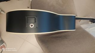 Guitarra española electrificada