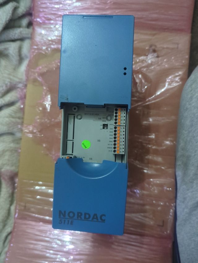Inversor de frecuencia nordac 511E