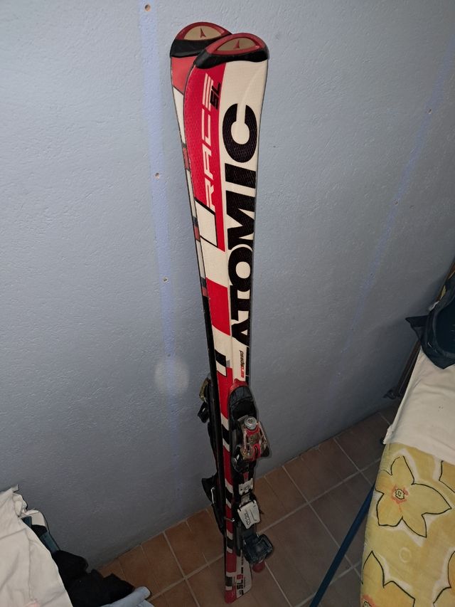 Skis atomic 160cm