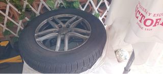 Pack 4 Llantas con neumático de invierno  17”