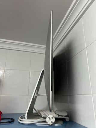 iMac 21.5 Impecable estado y accesorios originales