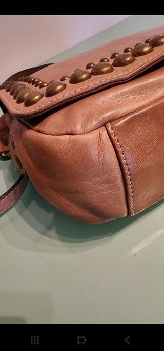 Massimo Dutti Bolso de auténtica piel Nu
