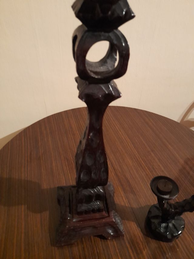 Posacenere in legno intagliato