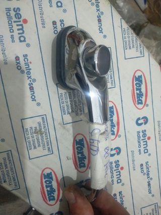 Maneta derecha Seat 600 E